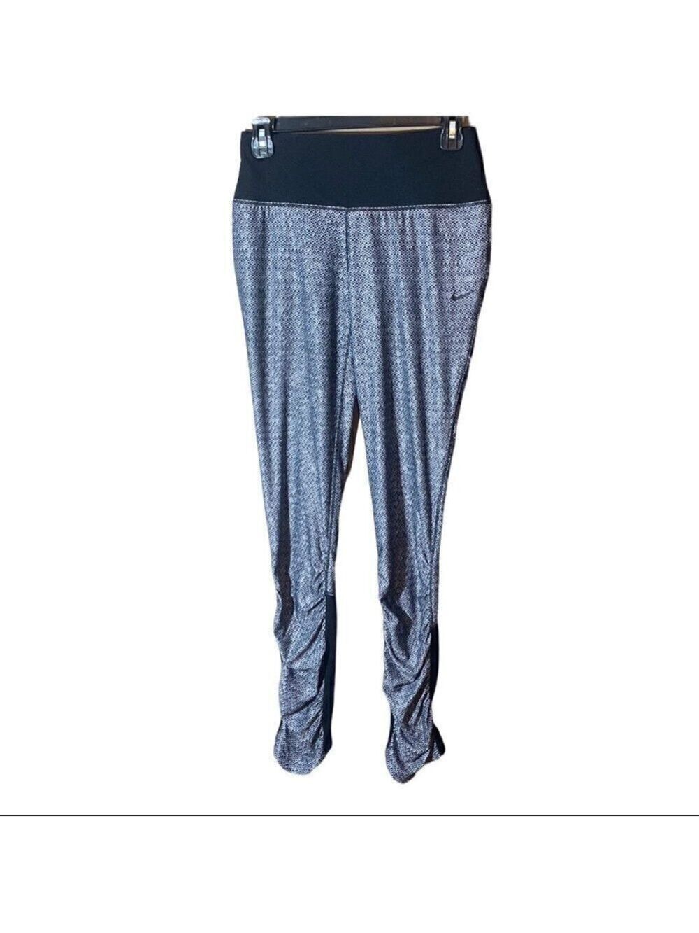 Nike Athletic Workout Dri Fit Leggings Mermaid Fish Scale Printed Size XL